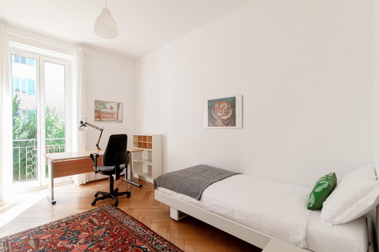 Giuka Apartment By Quokka 360 - Close To The Station Massagno Exterior photo